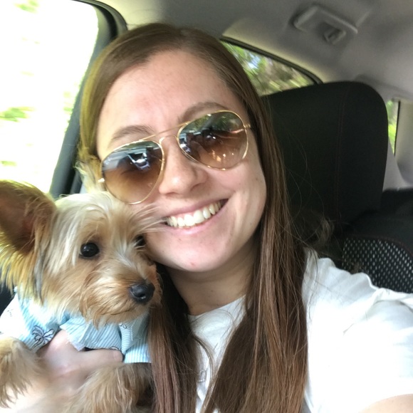 Meet your Posher, Raphaella - Picture 1 of 1